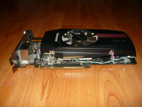 Asus EAH6850 - 3