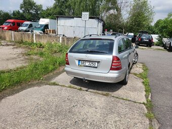Mercedes w203 220 cdi - 3