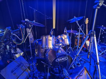 Prodám komplet bicí MAPEX + novou sadu Paiste 2002 - 3
