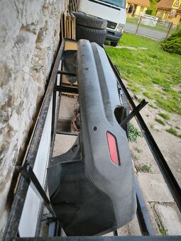 Nárazník s-max - 3