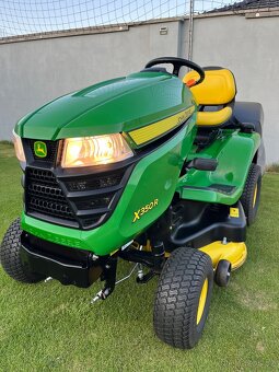 Sekací traktůrek John Deere X350R - 3