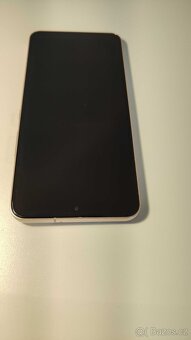 Samsung Galaxy S22 5G 8/256GB S901B, Gold - 3