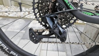 Kellys Stage 50 karbon 29" - 3