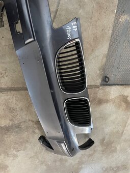 BMW e87 přední nárazník - 3