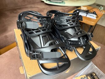 Burton SCRIBE, NOVÉ dámské vázání na snowboard, velikost L - 3