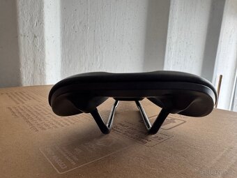 Sedlo Bontrager - 3
