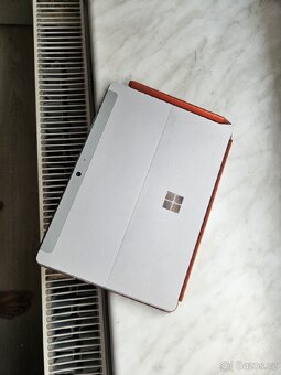 Microsoft Surface Go 2 - 3