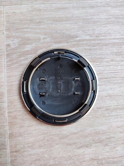 Středové krytky kol Audi 69mm černé - 3