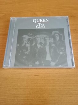 Queen CD Virgin records - 3
