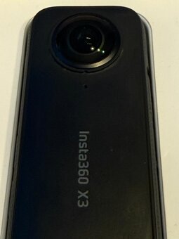 KAMERA INSTA 360 x 3 - 3