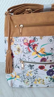 DESIGNOVÁ CROSS BODY KABELKA - 3