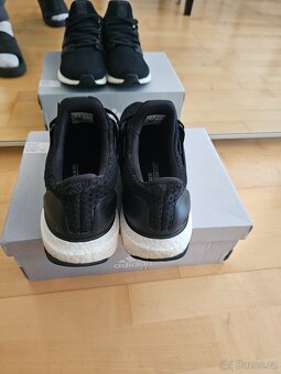 Adidas ULTRABOOST 5DNA - 3