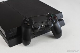 Sony PlayStation 4 Fat 500GB - 3