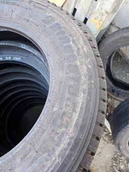 195/75 r16c Bridgestone - 3