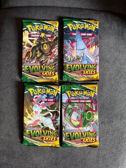 Pokemon různých edic a jazyků - 3