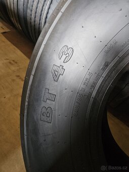 Nákladní pneu 1x 445/65R22,5 vodící Barum BT 43 - 3