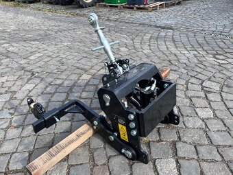 přední tříbodový závěs pro traktory univerzální 1,1t - 3