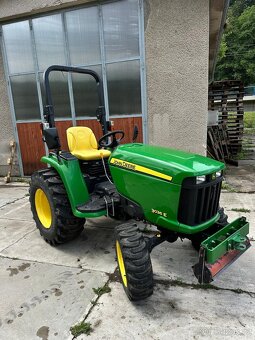 Malotraktor JOHN DEERE 3036E - 3