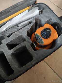 laser rotační - 3