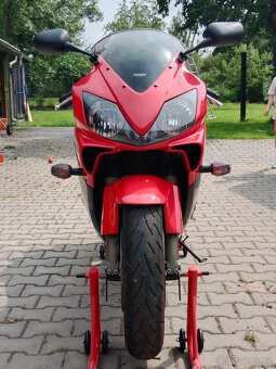Honda CBR 600 F sport r.v 2003 - 3