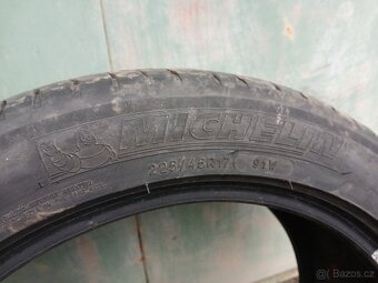 letni pneu michelin 225/45 R17 se vzorkem 6mm - 3