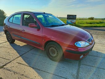 Renault Megane 1.4 70kw - 3