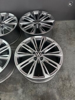 Vw verona r19 passat - 3