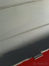 Zadní nárazník, originál Toyota YARIS r.v. 1999 - 3