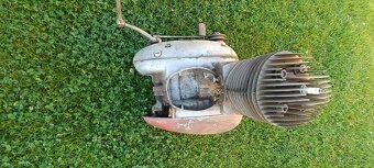 Motor Jawa 250 Pérák - 3