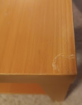 Prodám konferenční stolek IKEA LACK - 3