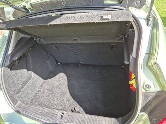 Opel Astra J 1.4 Turbo, benzín - 3