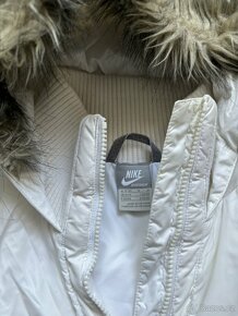 Zimní péřova bunda Nike - 3