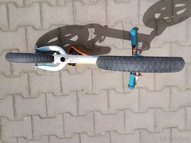 prodám odrážedlo BB SEVEN - 3