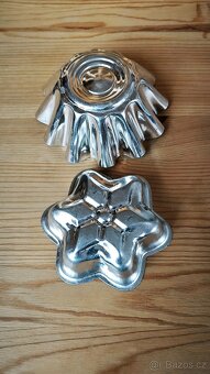 Kovové formičky na pečení – 2 větší kusy - 3