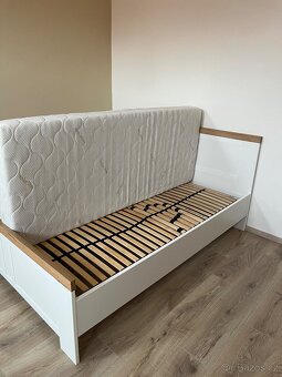 Postel 160x200 včetně roštů a matrací - 3