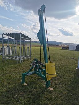Zapůjčení zatloukače kůlů za traktor HAMMER 001 - 3