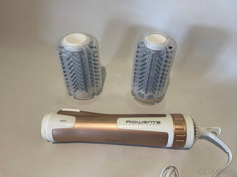 Nový rotační kulmofén Rowenta CF9520F0 Brush Active Compact - 3