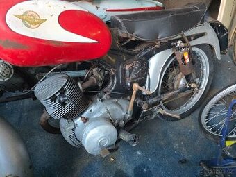 Ducaty Mechanica - 3