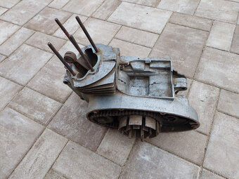 Jawa 175 - motor - 3
