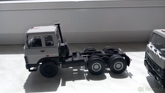1:43 kamaz ,kraz - 3