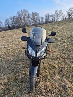 Suzuki DL 650 V Strom - 3