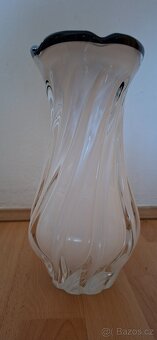 Vazička - 3