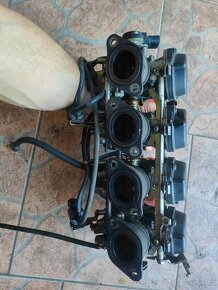 Suzuki GSX-R 600 - 3