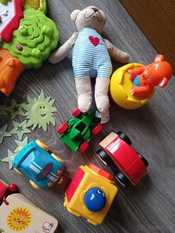 Velký set hraček pro batole, cena dohromady za vše - 3