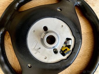 BMW E39 M volant poface - 3