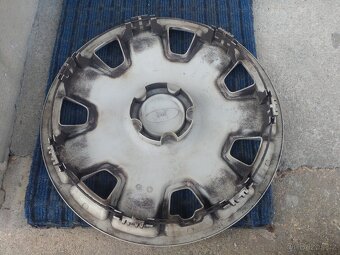15" poklice Ford Focus - 3