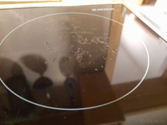 Indukční varná deska - 3