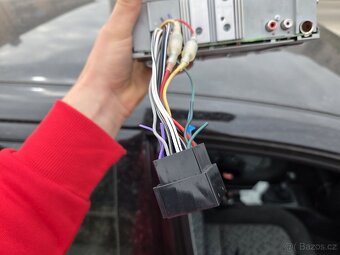 Auto radio Jvc kd-X151 - 3