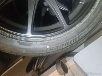Pneumatiky 245/45 r18 - 3