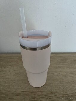 STANLEY CUP 590 ml - 3